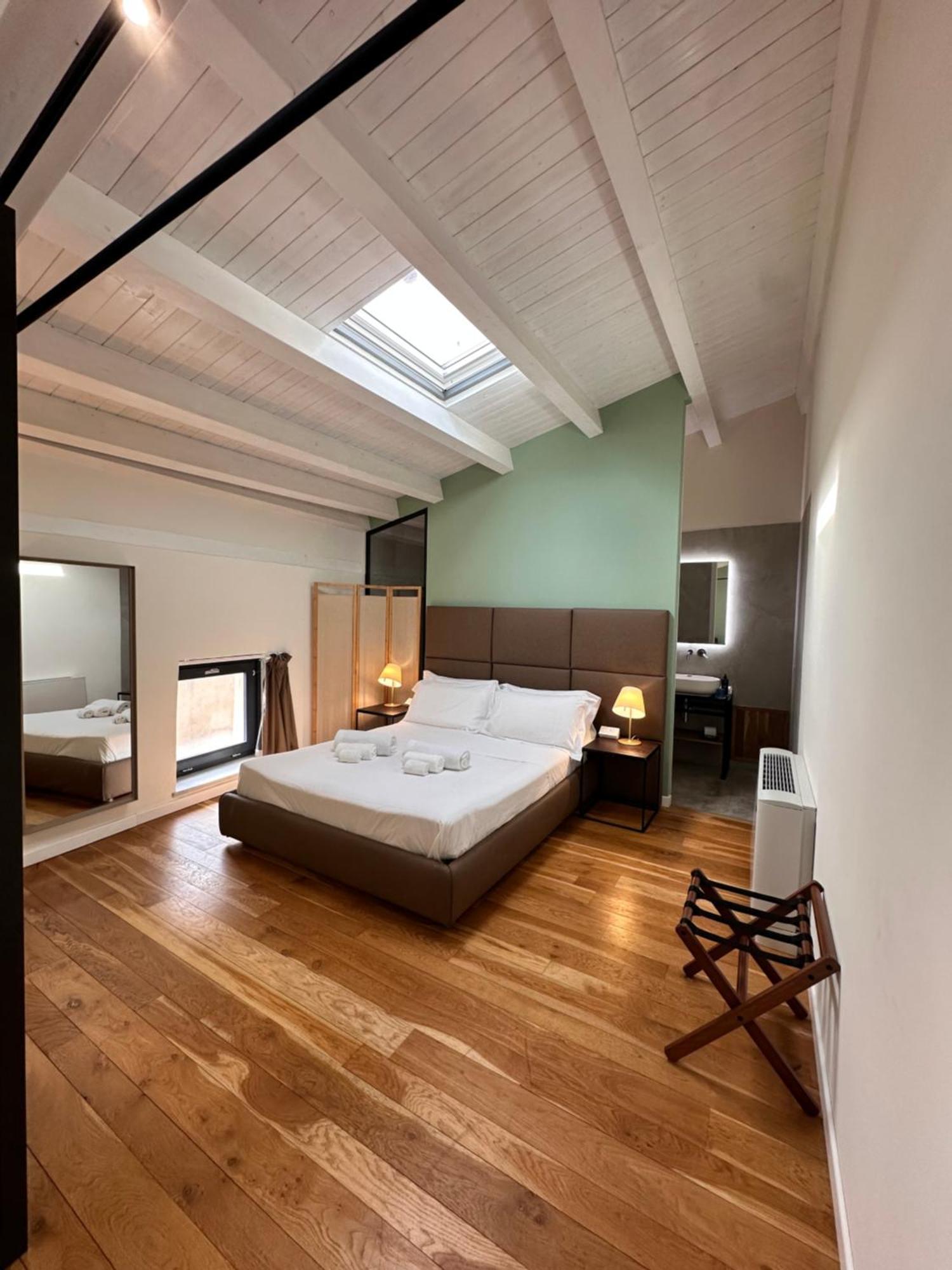 PALAZZO SANTAMARINA Luxury Suite&Spa Palerme Extérieur photo