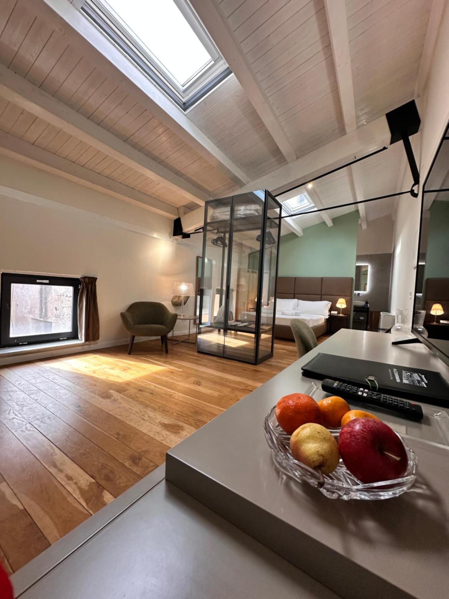 PALAZZO SANTAMARINA Luxury Suite&Spa Palerme Extérieur photo