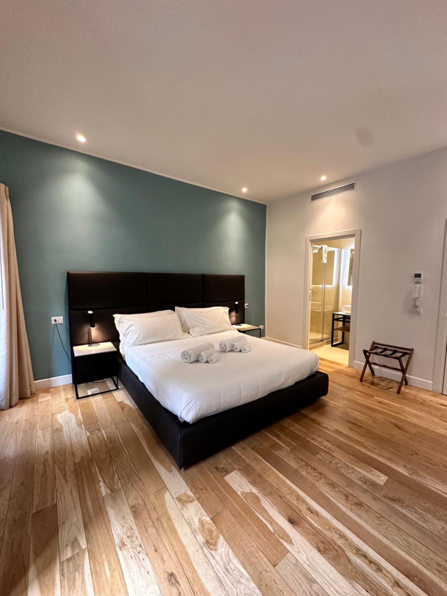 PALAZZO SANTAMARINA Luxury Suite&Spa Palerme Extérieur photo