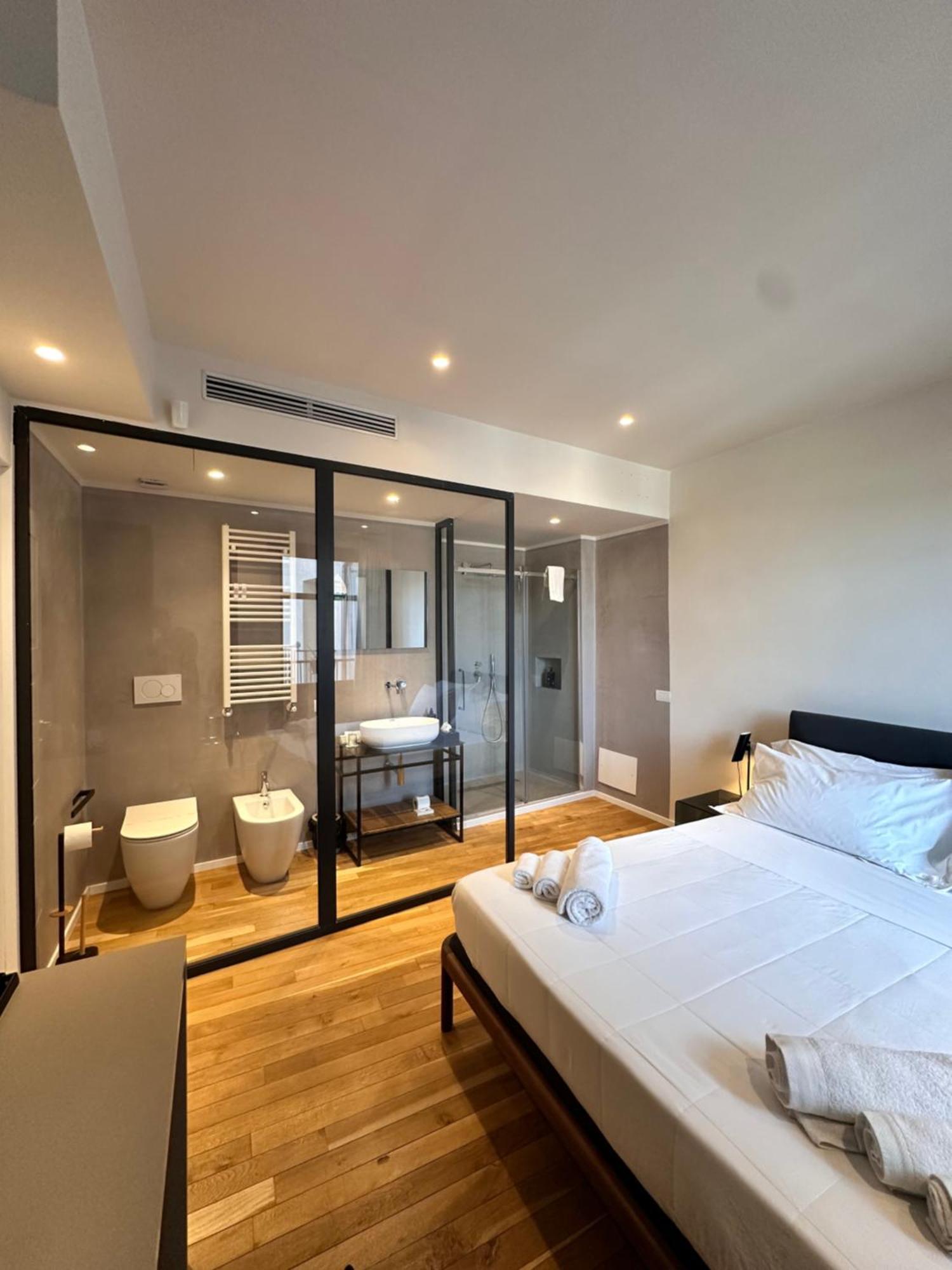 PALAZZO SANTAMARINA Luxury Suite&Spa Palerme Extérieur photo