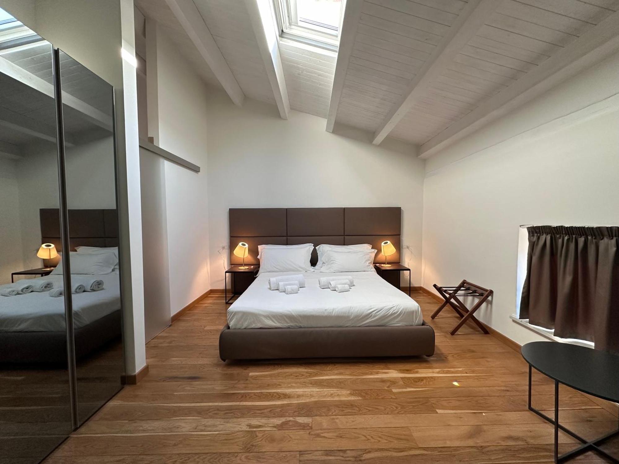PALAZZO SANTAMARINA Luxury Suite&Spa Palerme Extérieur photo