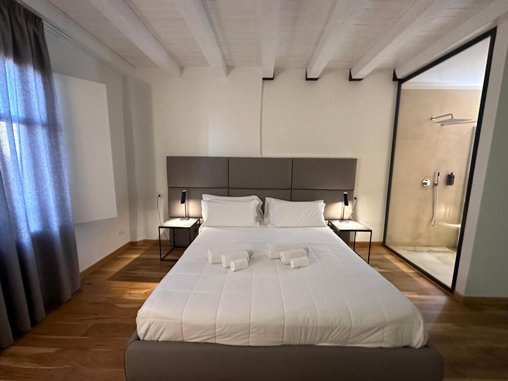 PALAZZO SANTAMARINA Luxury Suite&Spa Palerme Extérieur photo