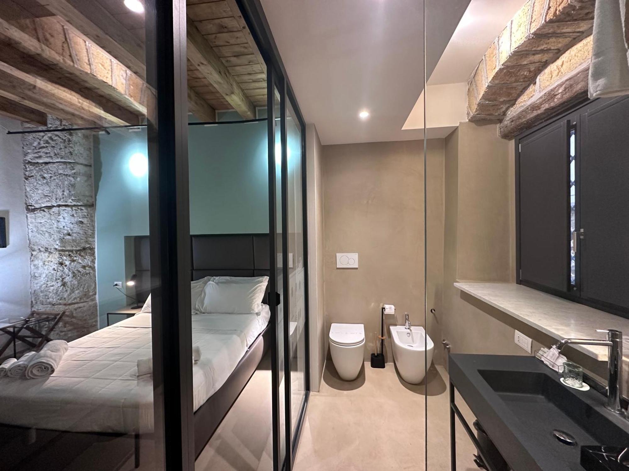 PALAZZO SANTAMARINA Luxury Suite&Spa Palerme Extérieur photo
