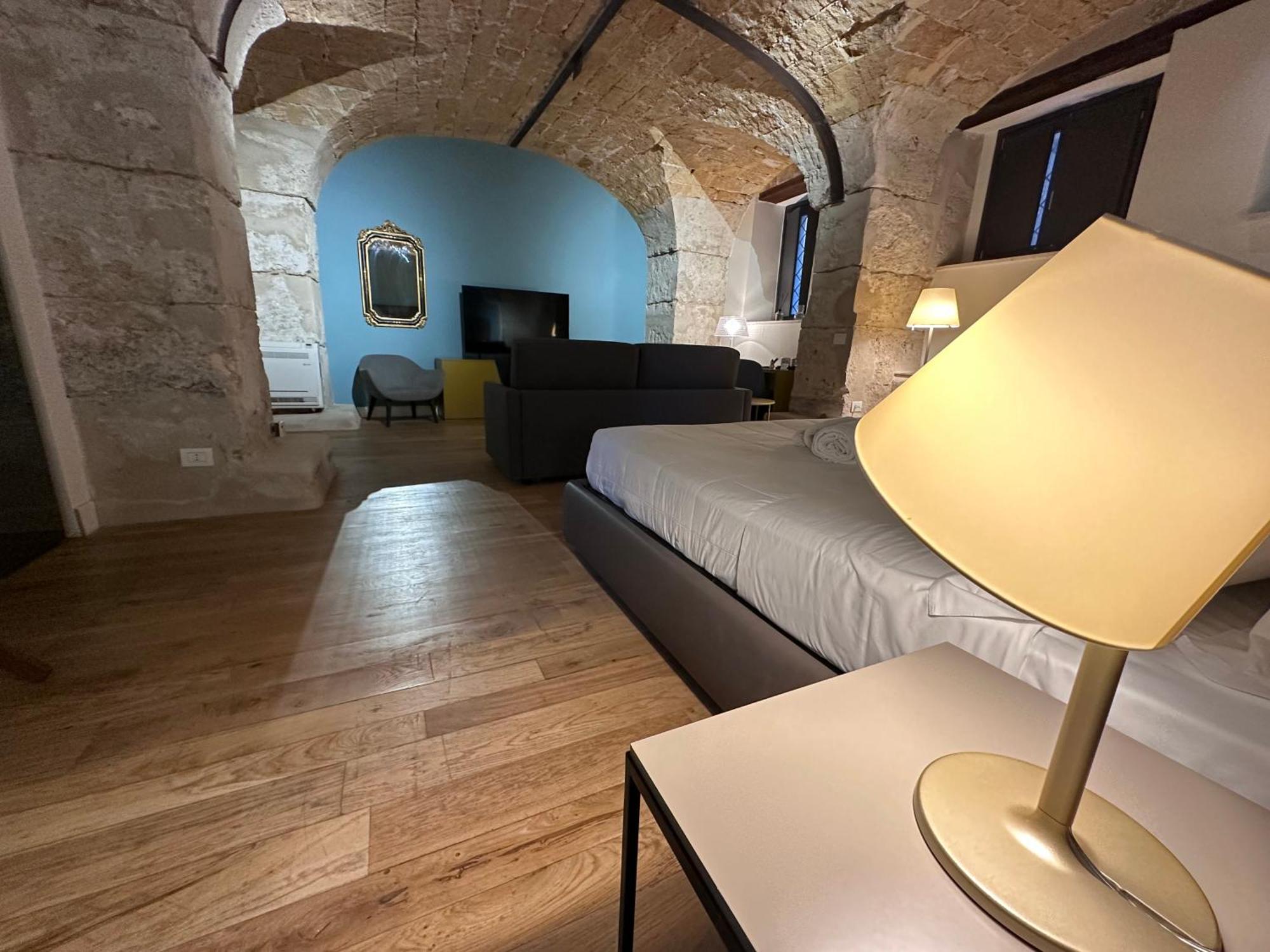 PALAZZO SANTAMARINA Luxury Suite&Spa Palerme Extérieur photo